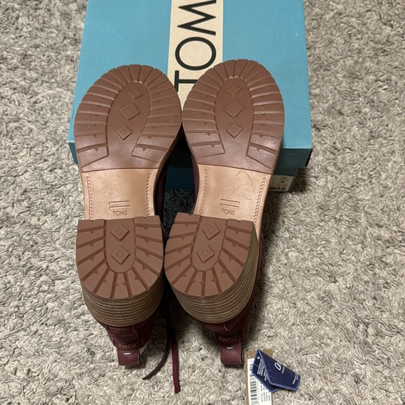 NWT TOMS Marina Boots - Picture 2 of 7